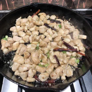 Chengdu-Style Kung Pao Chicken